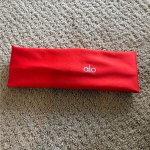 ALO Yoga Red Athletic Headband- never used